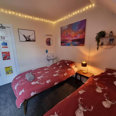 Fort William Backpackers 외부 사진